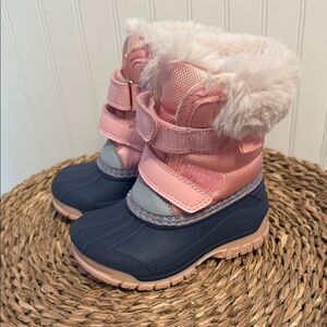 Oshkosh Pink and Blue Winter Boots with Faux Fur - 4 - Great Used Condition